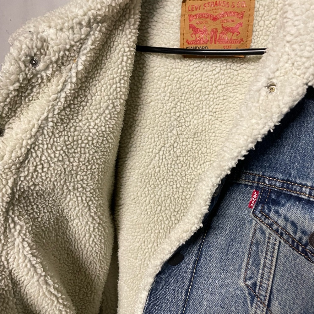 Levi’s Denim Sherpa-Lined Jacket sz Large - Picture 5 of 7